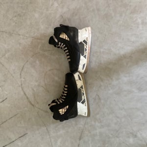 True Two Piece Goalie Skates- Stock Size 7
