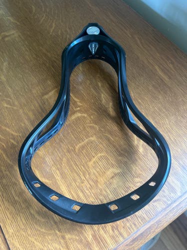 Like New Attack & Midfield Unstrung Tactik 2.0 Head