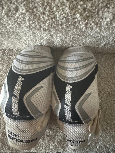 Bauer elbow pads