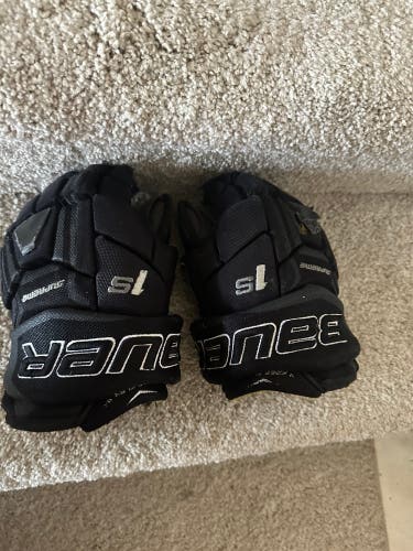 Bauer supreme gloves