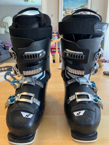 Used Women's Nordica All Mountain Cruise 65 W Ski Boots