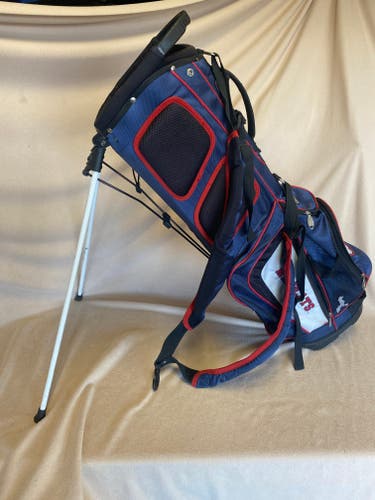 Used University of AZ Wildcats Unisex Carry Bag