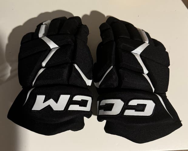 CCM FT680 Gloves 12 inch black