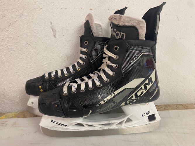 CCM Tacks AS-V PRO Mens Pro Stock Size 9 Hockey Skates MIC 70110