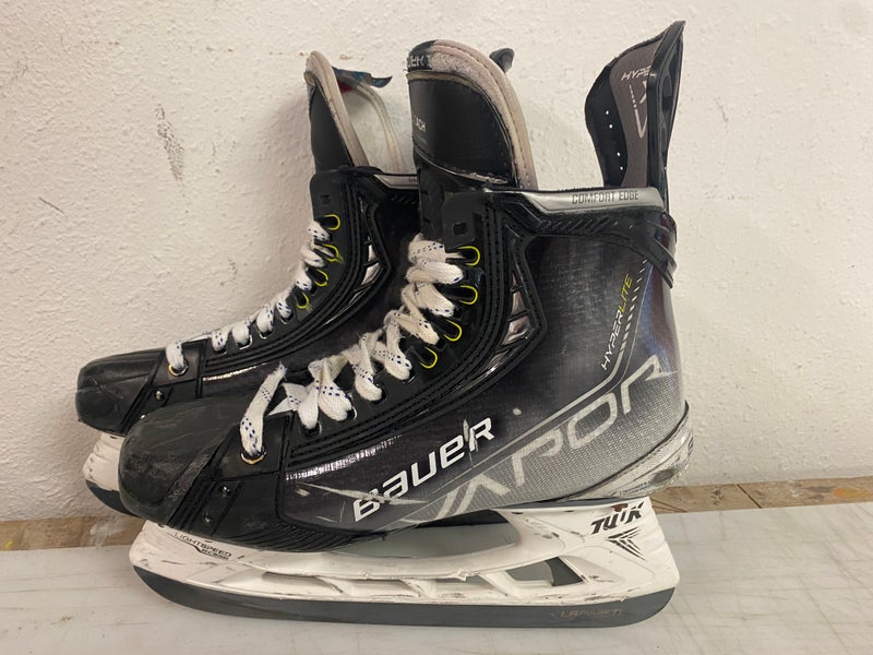 Bauer Vapor HyperLite Mens Pro Stock Size 9 Hockey Skates 70112