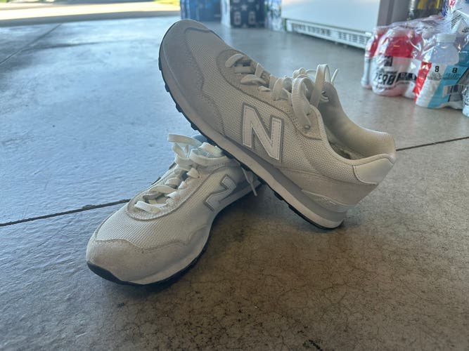 New balance shoes size 8.5 mens