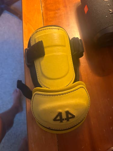 44 pro elbow guard