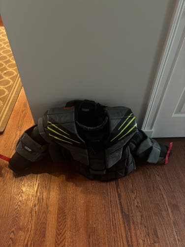 Used Senior Small Bauer  Hyperlite Goalie Chest Protector