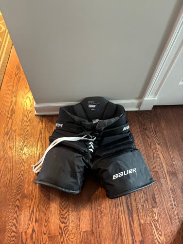 Used Senior Medium Bauer  Elite Hockey Goalie Pants