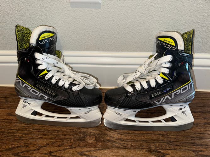 Bauer Vapor 3X Junior Ice Hockey Skates 2.5EE