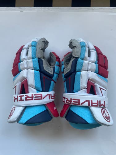 2023 maverick showtime gloves M6 adult