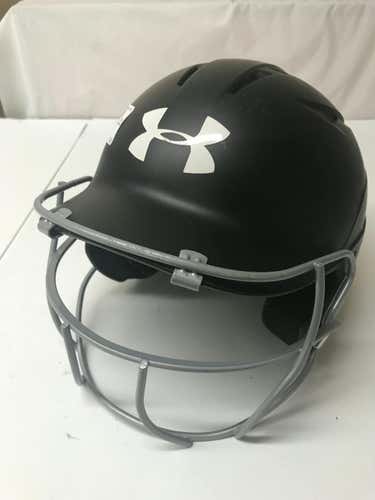 Used Under Armour S M Standard Baseball & Softball Helmets