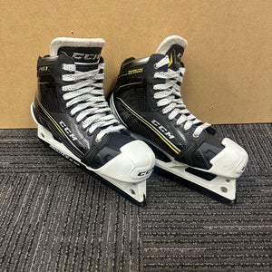 CCM Super Tacks AS1 Goalie Skates Size 8 Used
