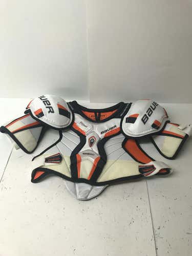 Used Bauer One60 Sm Hockey Shoulder Pads