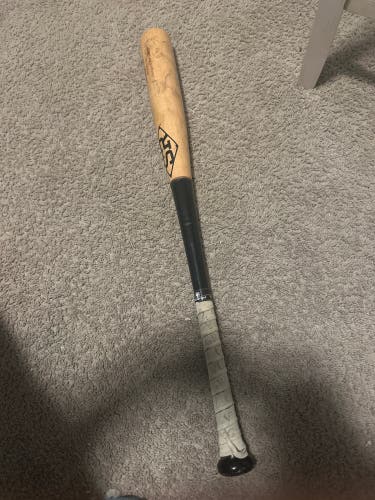 SR baseball wooden bat