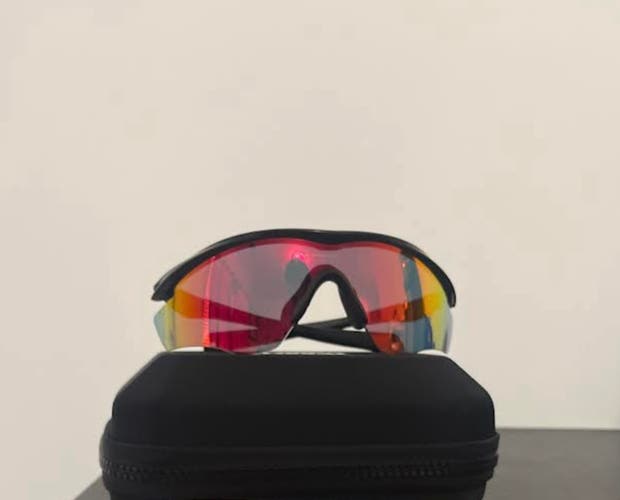 Used Medium/Large Oakley Sunglasses