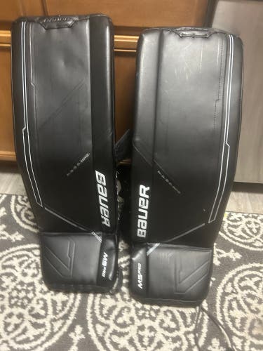 Used Like New Bauer M5 Pro Pads