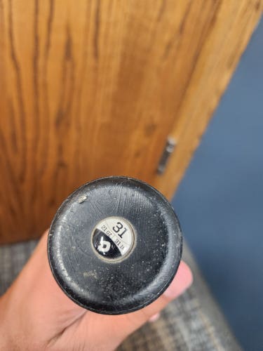 Used DeMarini CF Bat (-10) Composite 21 oz 31"
