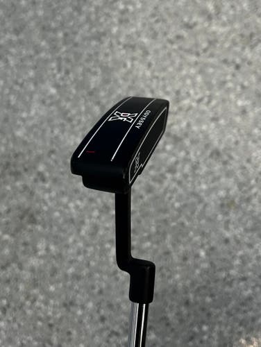 Odyssey DFX Right Handed Putter