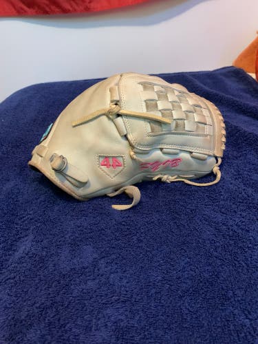 44 Pro Pitching Glove 12in FSOT