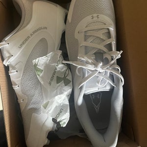 White New Adult Low Top Command Mc