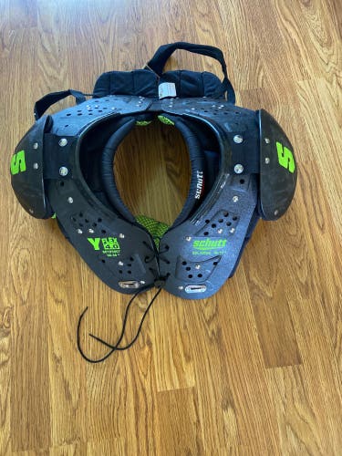 Used Youth Schutt Y Flex 4.0 Youth Shoulder Pads