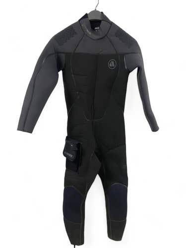 NWT Apeks THERMIQ 5mm Men's Wetsuit SU0040110M Size Medium