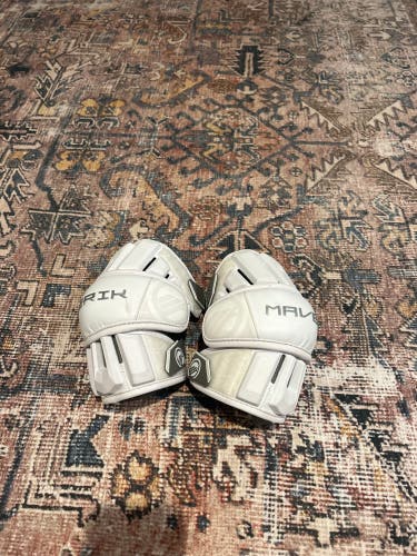 Lacrosse maverick elbow pads