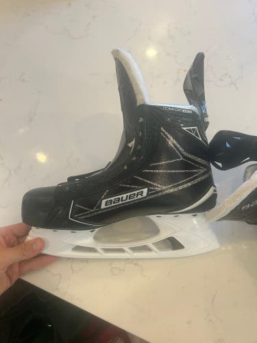 New Bauer Regular Width Pro Stock 7.5 Supreme 1S Pro Hockey Skates