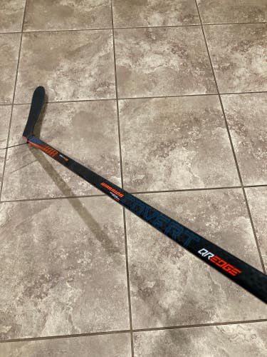 New Intermediate Warrior Covert QR Edge Hockey Stick Right Handed W28