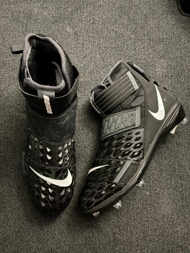 Nike Force Savage Elite 2 TD “Black/White” Football Cleats Size 13.5
