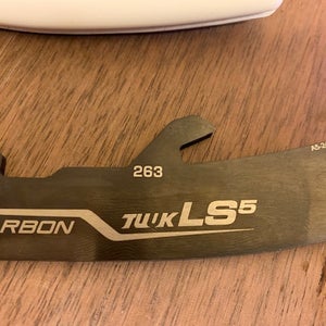 New Bauer Tuuk lightspeed edge 263 mm Runners and Carbon LS5 unsharpened blades