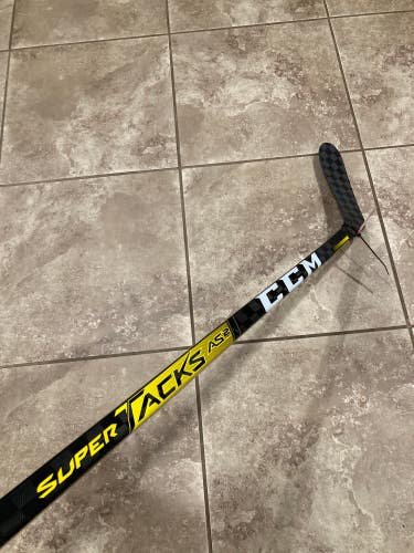 New Junior CCM Super Tacks AS2 Pro Hockey Stick Left Hand P28