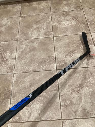 New True Xcore 9 INT 65 Flex Left Hand Hockey Stick TC2