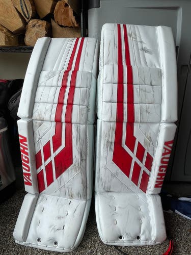 Vaughn VE8 Jimmy Howard. 35+1