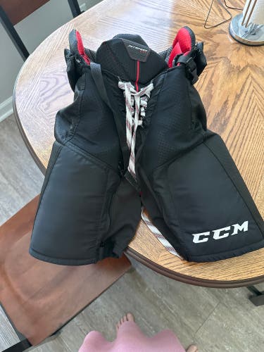 Ccm jetspeed FT1 Junior hockey pants large NWOT