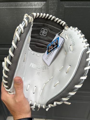 Easton Jen schro catchers mitt professional collection 34 inch new