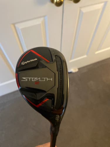 Used 2023 TaylorMade Right Handed Stiff Flex Stealth 2 3 Hybrid