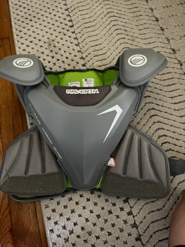 New Medium Maverik MAX EKG Shoulder Pads