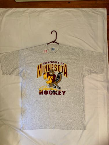 BRAND NEW Vintage 90s University of Minnesota Gophers Ice Hockey T Shirt XXL