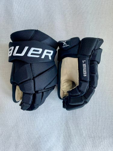 Luke Hughes Bauer Hyperlite 14” Black Pro Stock Devils Gloves
