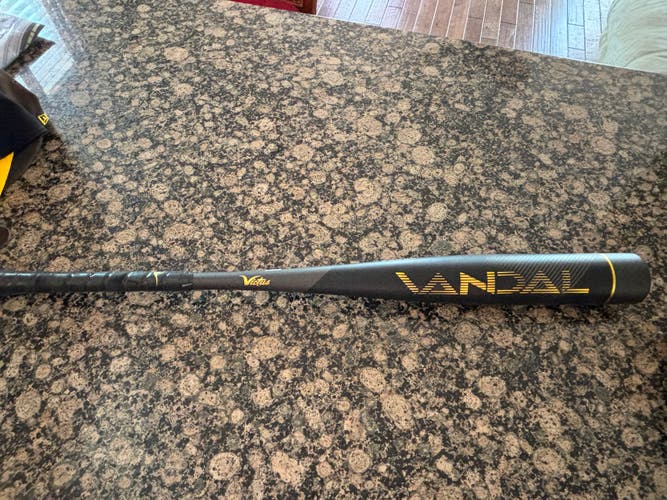 Used 2023 Victus Vandal BBCOR Certified Bat (-3) Alloy 30 oz 33"