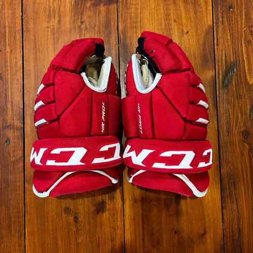 CCM Hockey Gloves. 14” Tacks 4R Pro 2