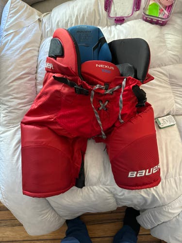 Used Senior Bauer  Nexus 1000 Hockey Pants