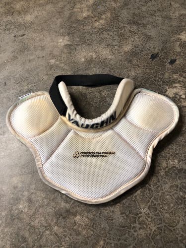 Vaughn Goalie Neck Guard Senior White Black
