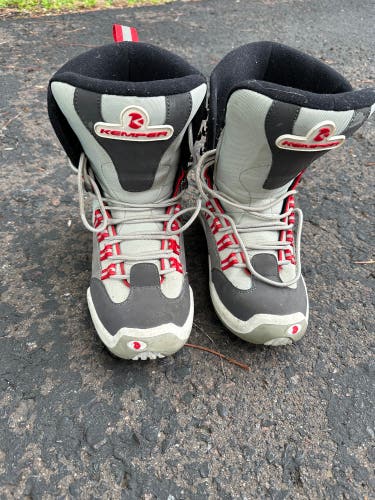 Keeper snowboard Boot size 9