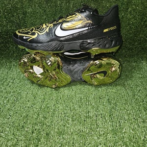 Nike Alpha Huarache Elite 3 Sizes 8