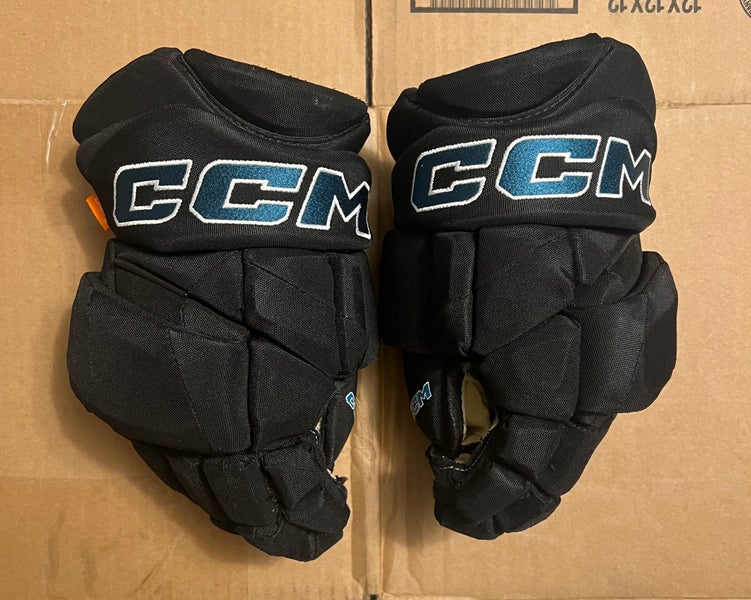 San Jose Sharks CCM Jetspeed Gloves 13”