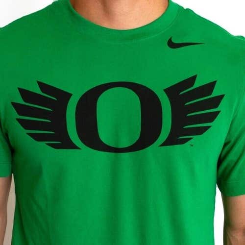 NWT men's medium Oregon Ducks Nike wings core tee Shirt team issue FTBL