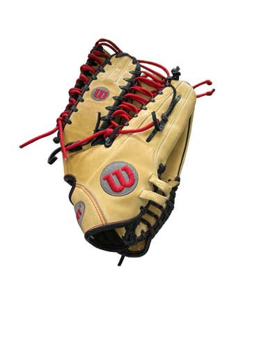 Used Wilson A2000 Ot6 12 3 4" Fielders Gloves